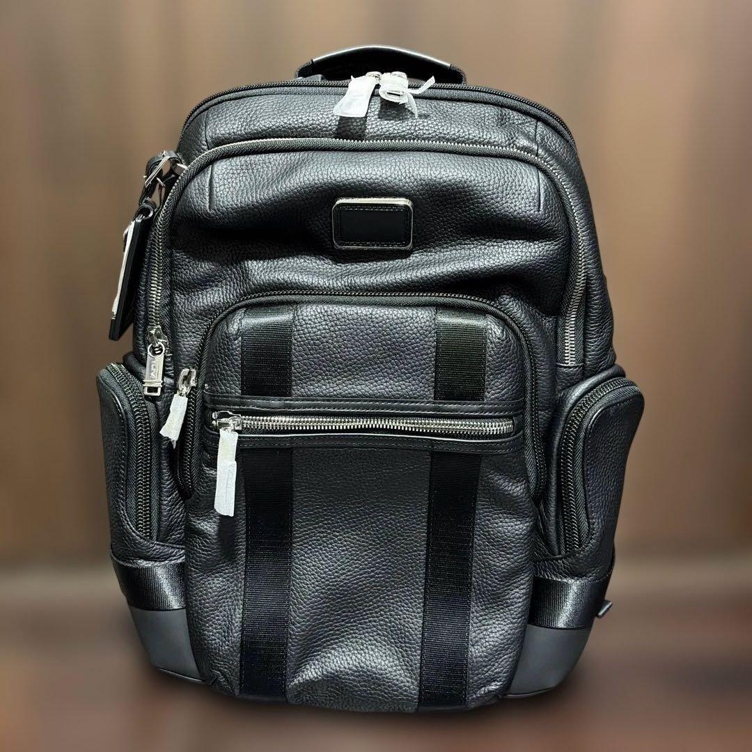 [新品未使用] TUMI ブラック レザー リュック