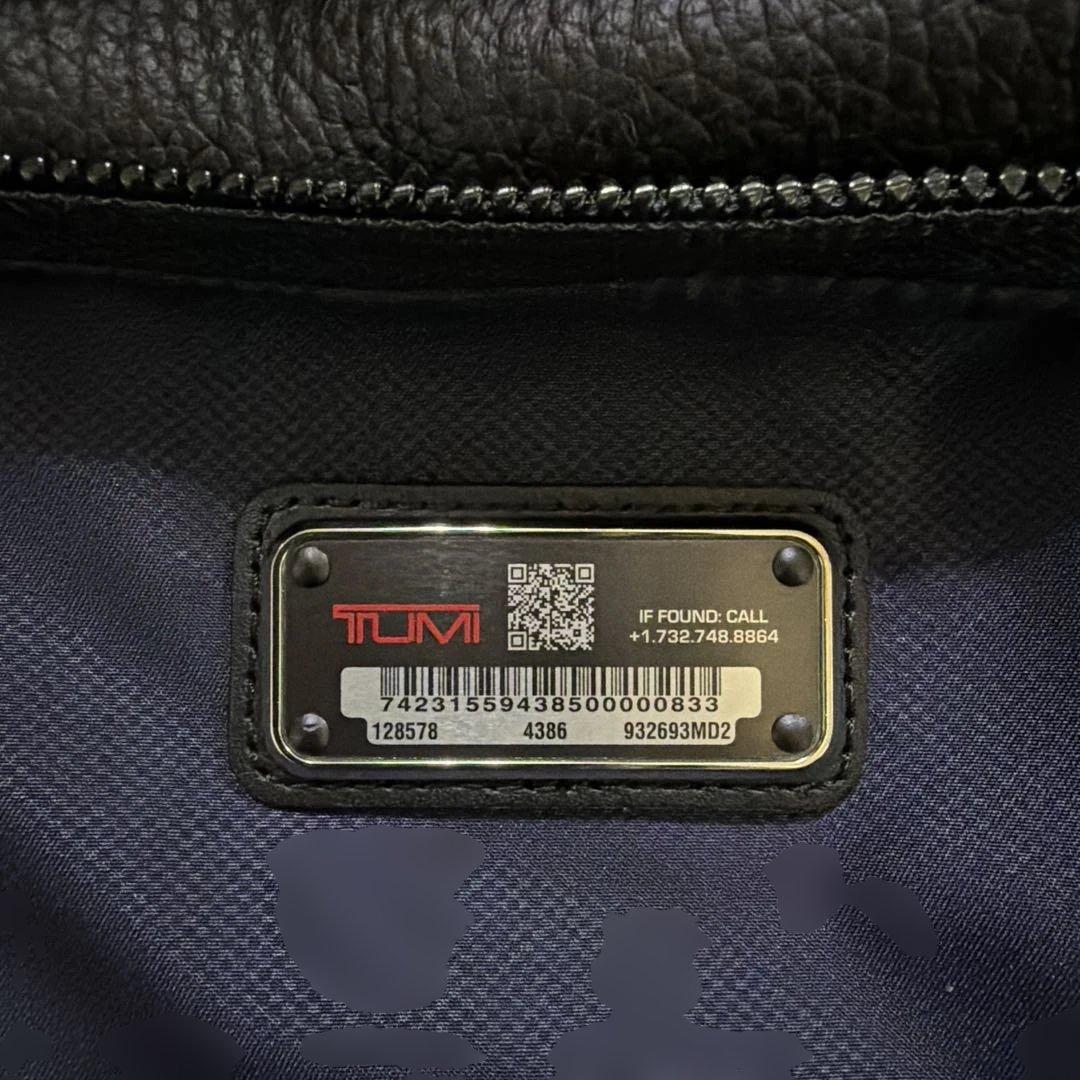 [新品未使用] TUMI ブラック レザー リュック