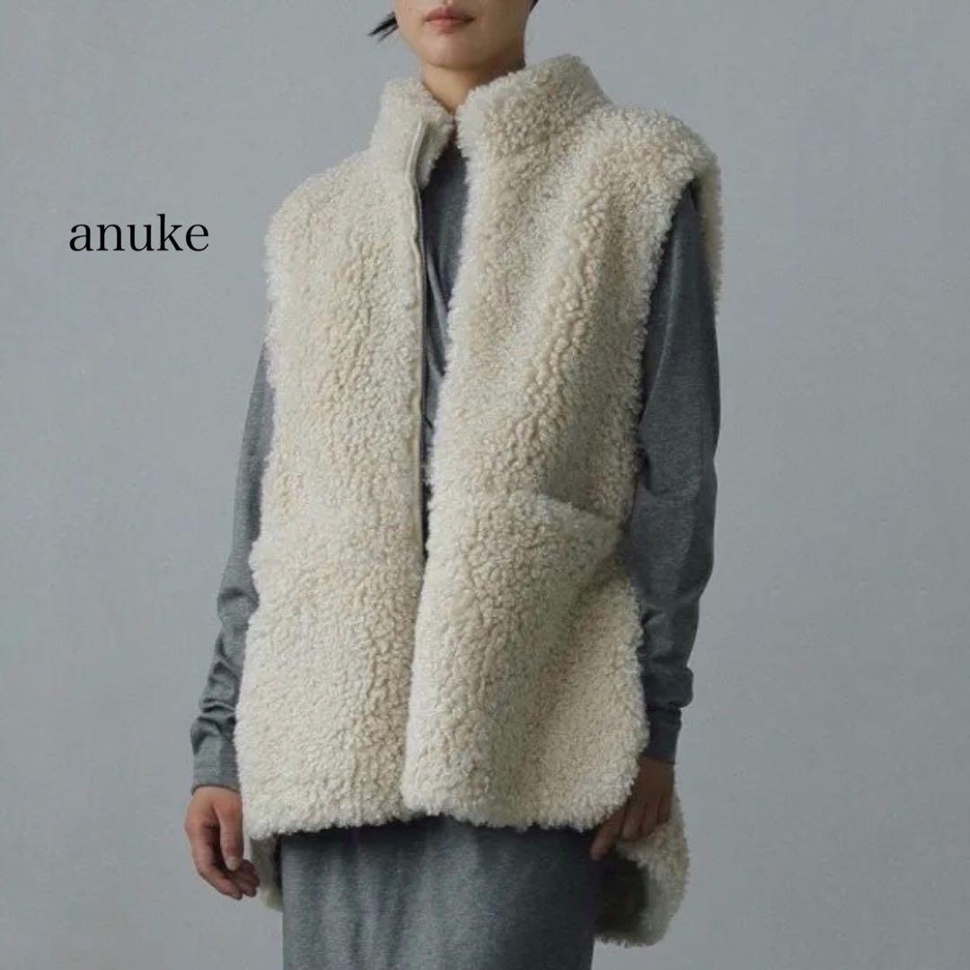 美品　anuke アンヌーク Eco Fur Vest エコファーベスト