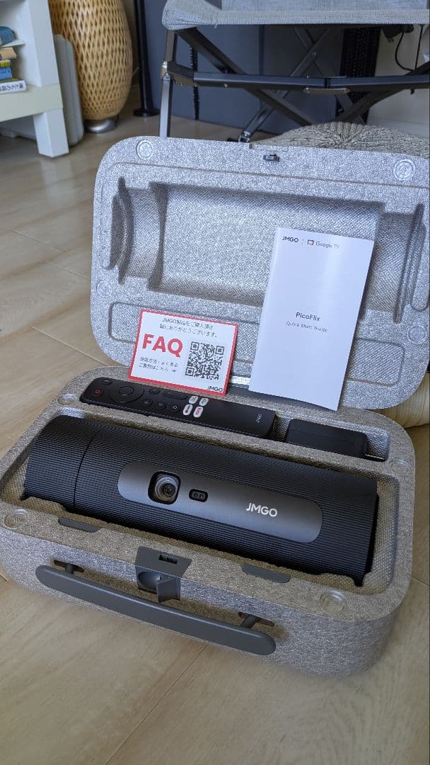 JMGO PicoFlix プロジェクター本体　充電器　リモコン　ケース付き