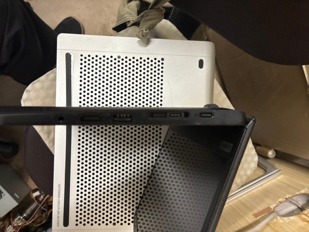 ThinkPad X13 gen1 corei7 LTE通信可