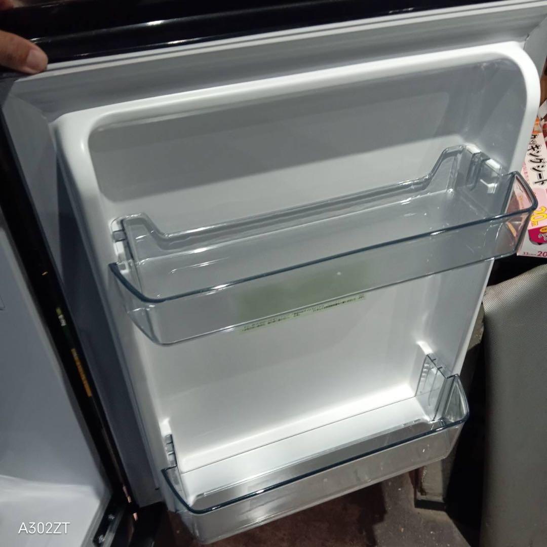 A265★2024年製★シャープ　冷蔵庫　右.左開き　ブラック系　一人暮らし