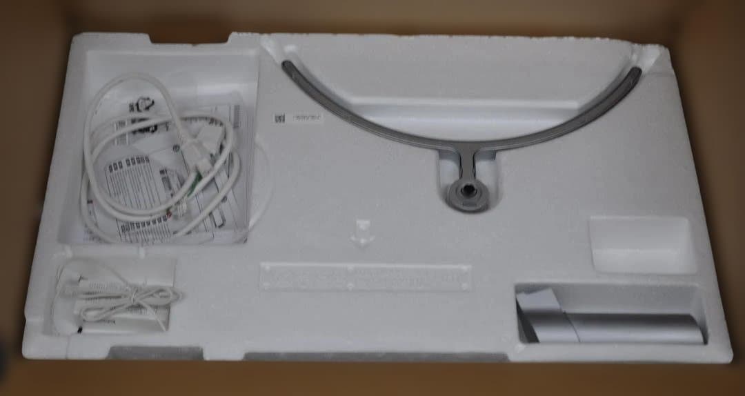 LG UHD Monitor 4K 27UL500-W 27インチ TA2880