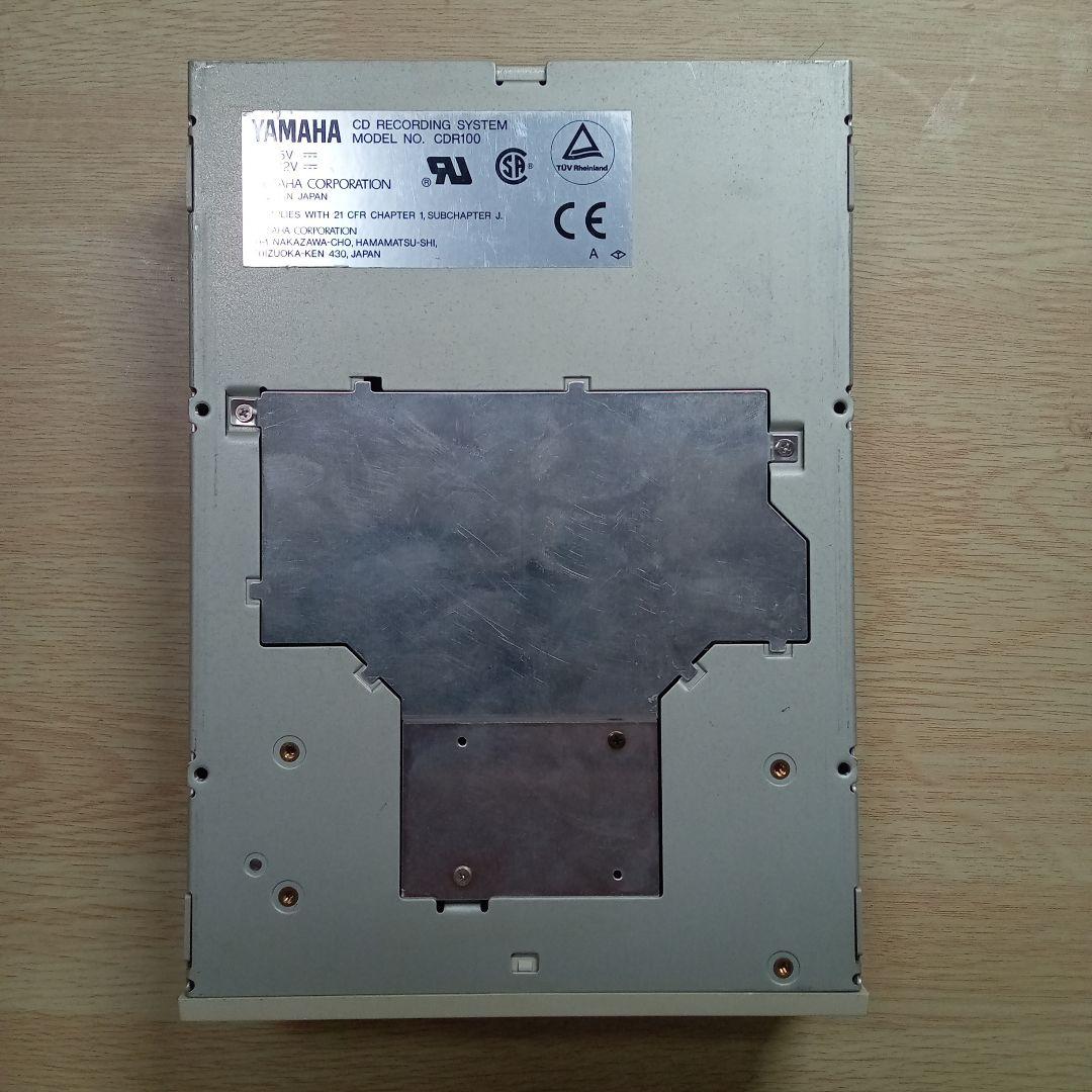 YAMAHA CDR100 Plextor PX-40TSUWi 動作未確認