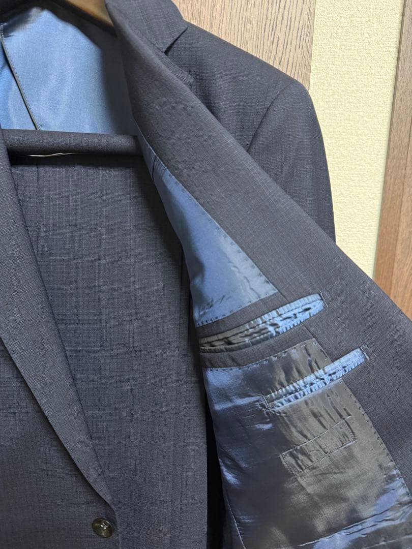 AB5新品未使用！高級ニュージーランドウール100%ネイビーシングルスーツ！