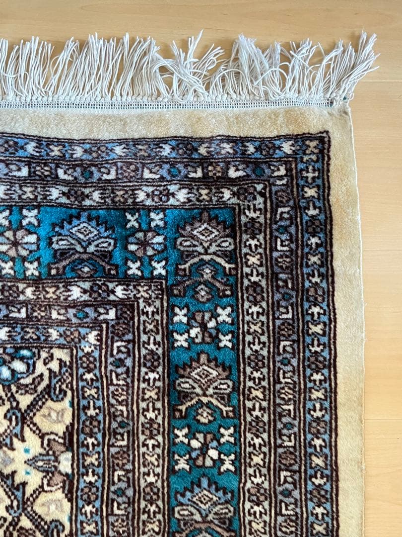 パキスタンラグ　ヴィンテージラグ　手織り絨毯　カーペット　ウール
