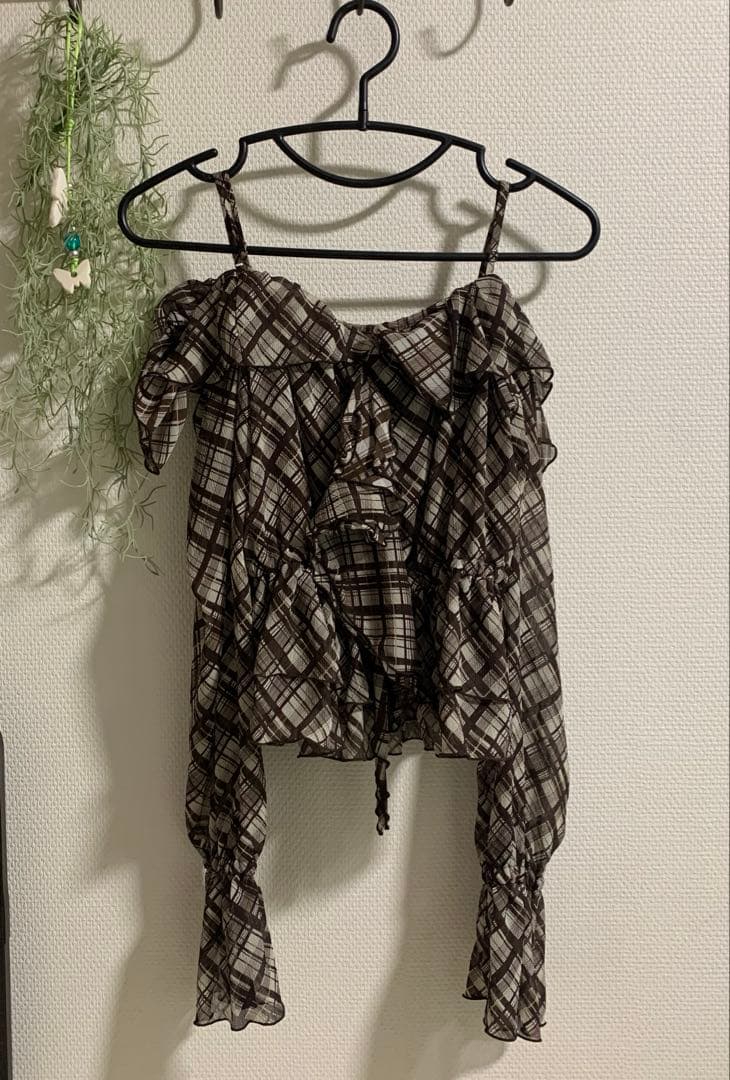 【MOUSSY】 LIMITED 2WAY RUFFLE BLOUSE