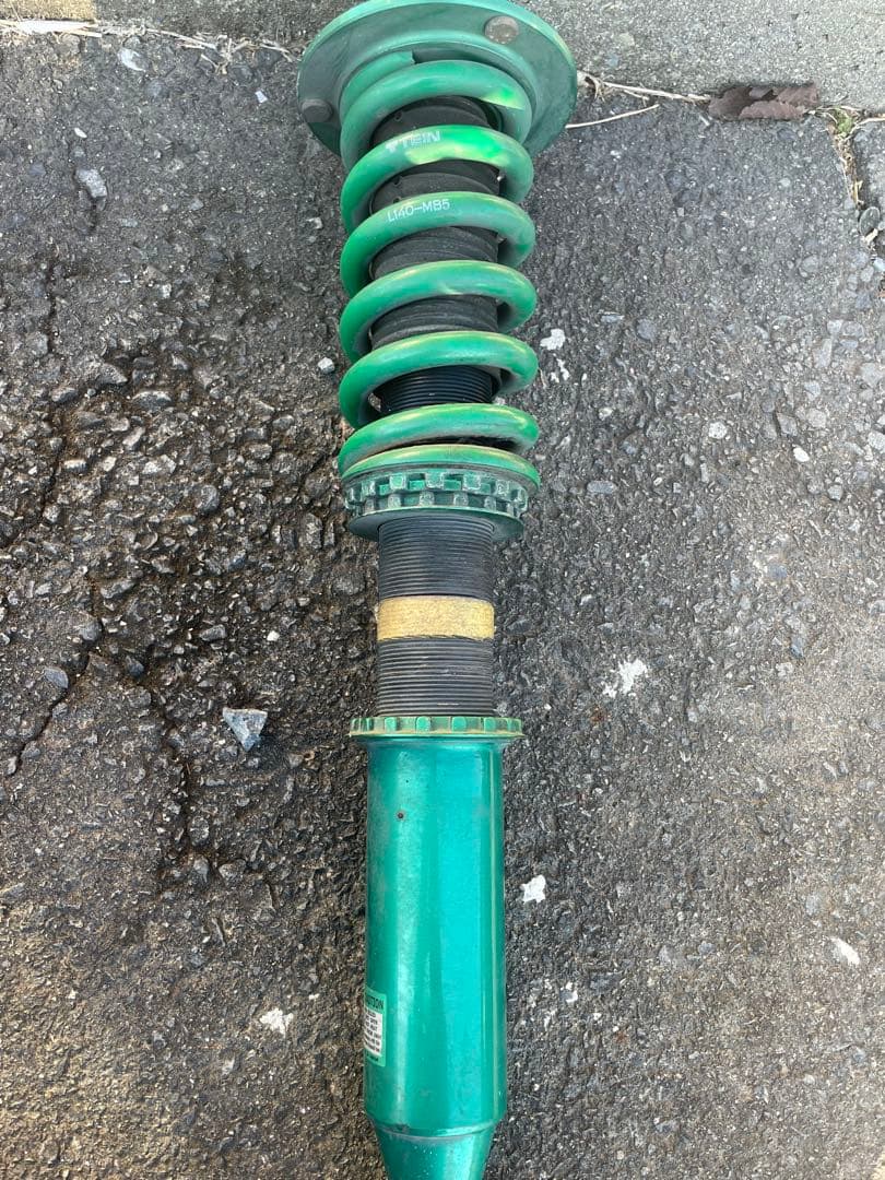 Jzz30ソアラJza80 スプラ TEIN フルタップ式車高調