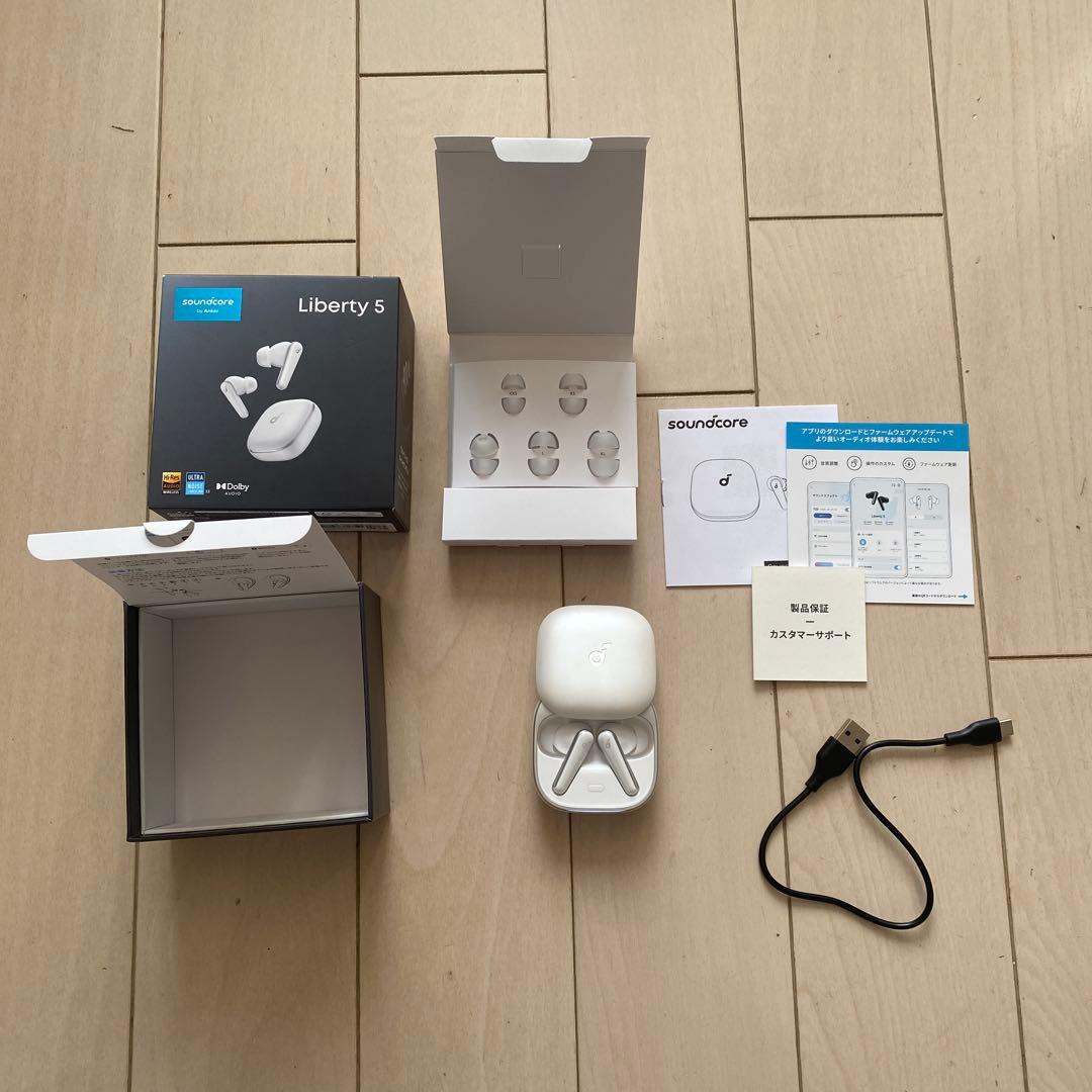 イヤホン SoundCore Liberty 5