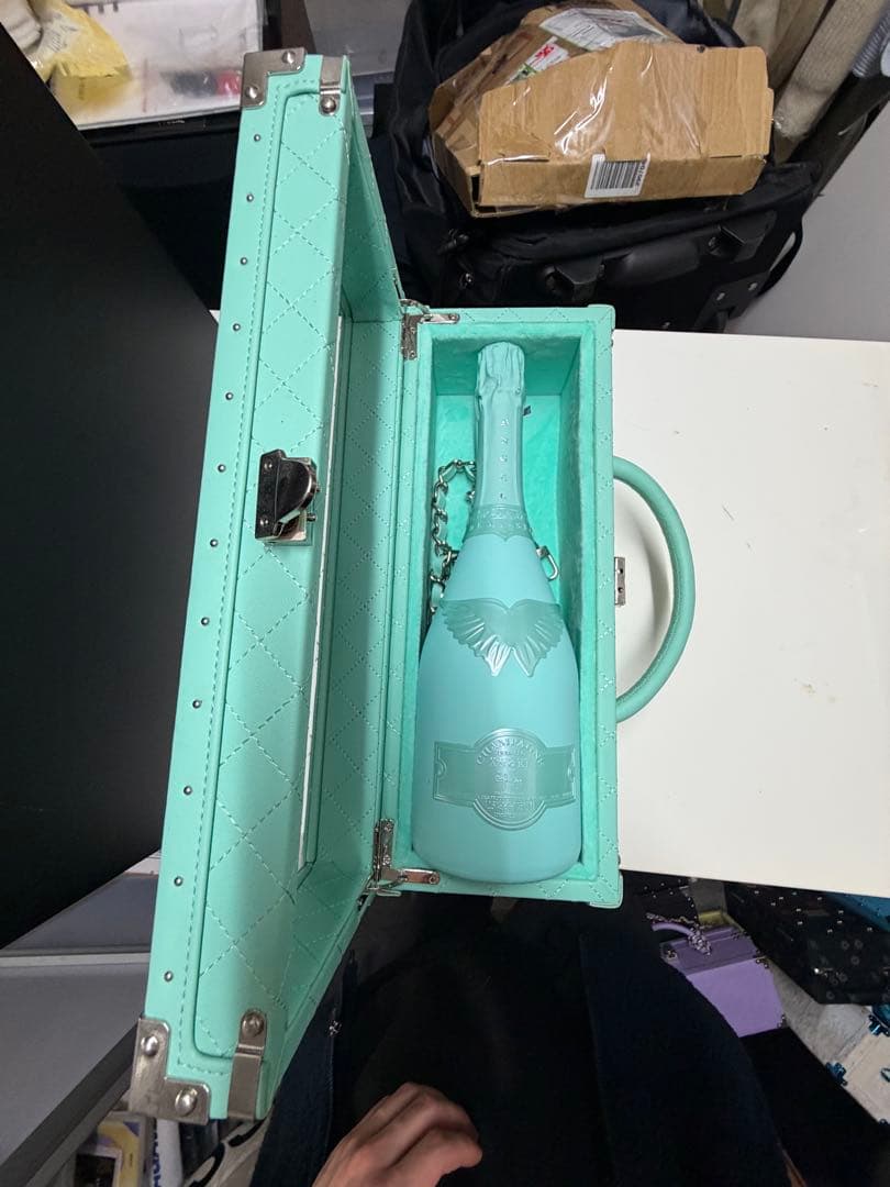 Angel Champagne ミントグリーン 750ml