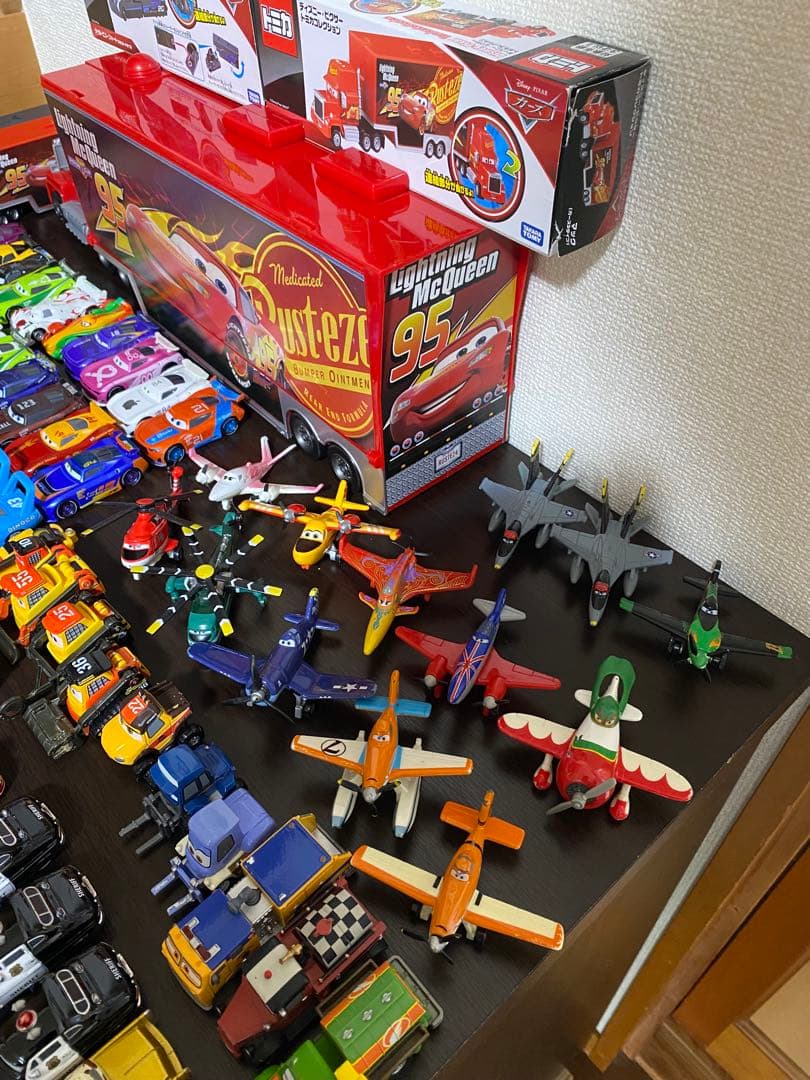 カーズ　プレーンズ　126台以上　トミカまとめ売り　大量