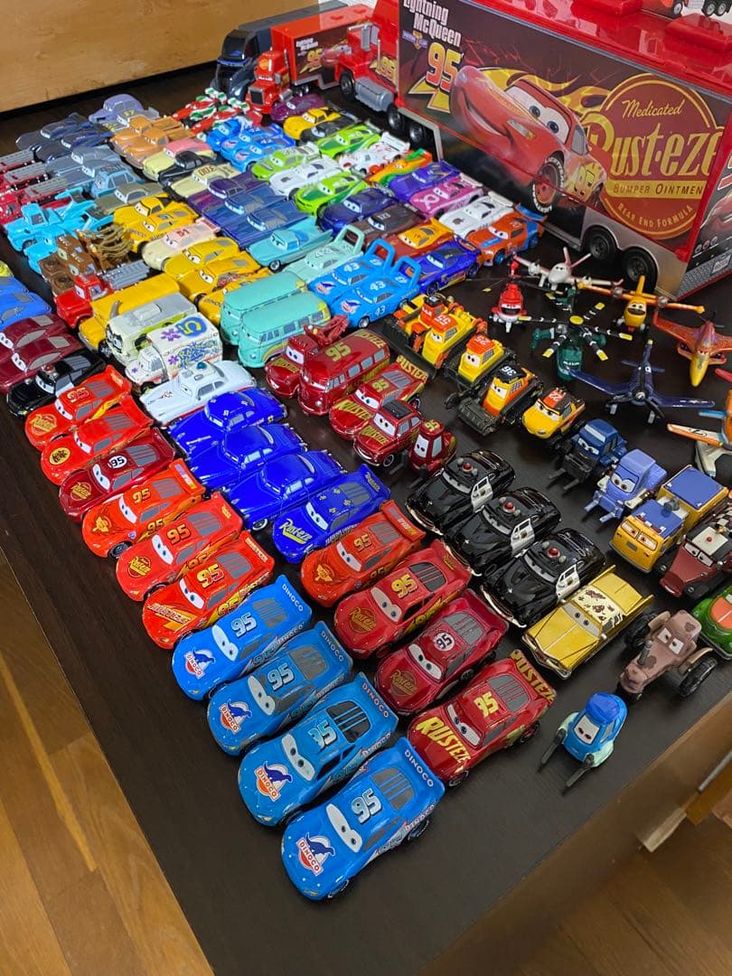 カーズ　プレーンズ　126台以上　トミカまとめ売り　大量