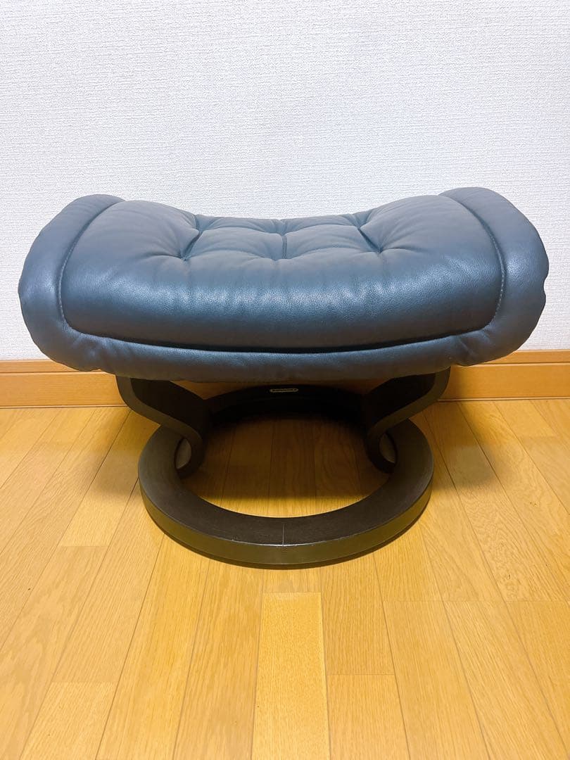 美品 EKORNES オットマン レザー スツール 黒