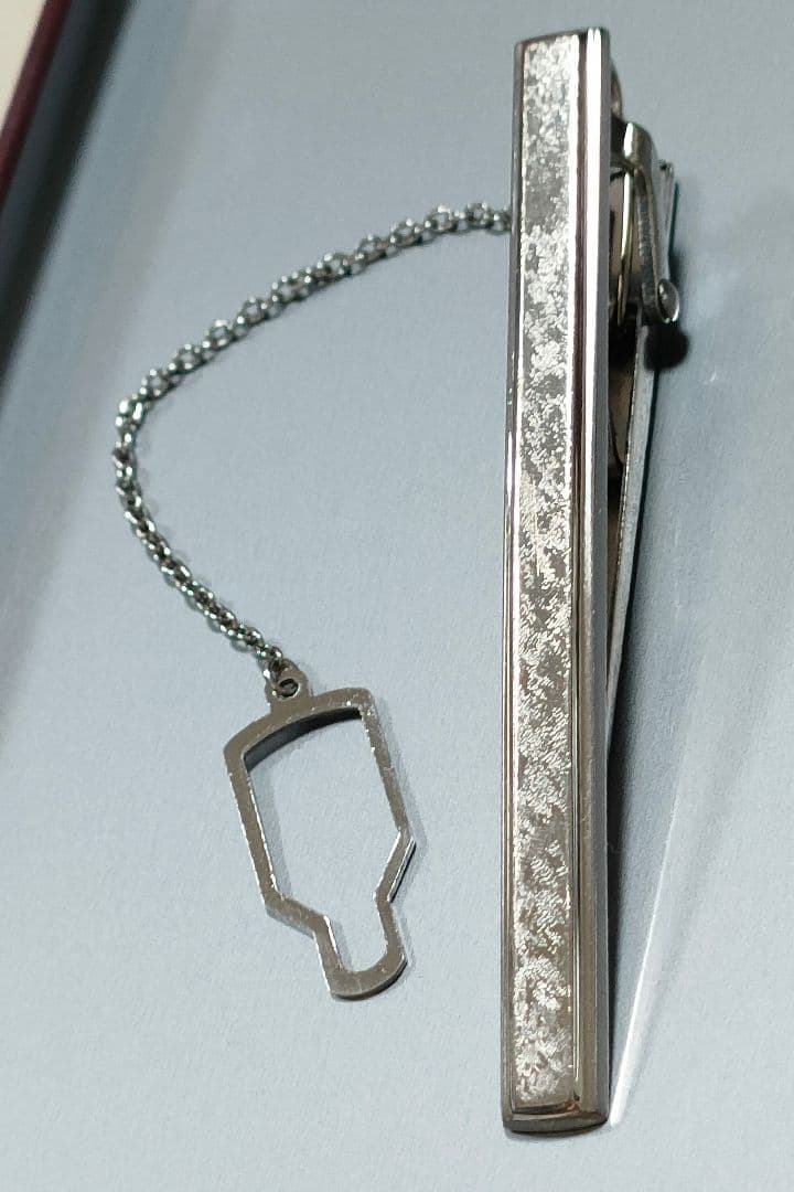 5555#1006　K10WG&銀製刻印　ネクタイピン　1006