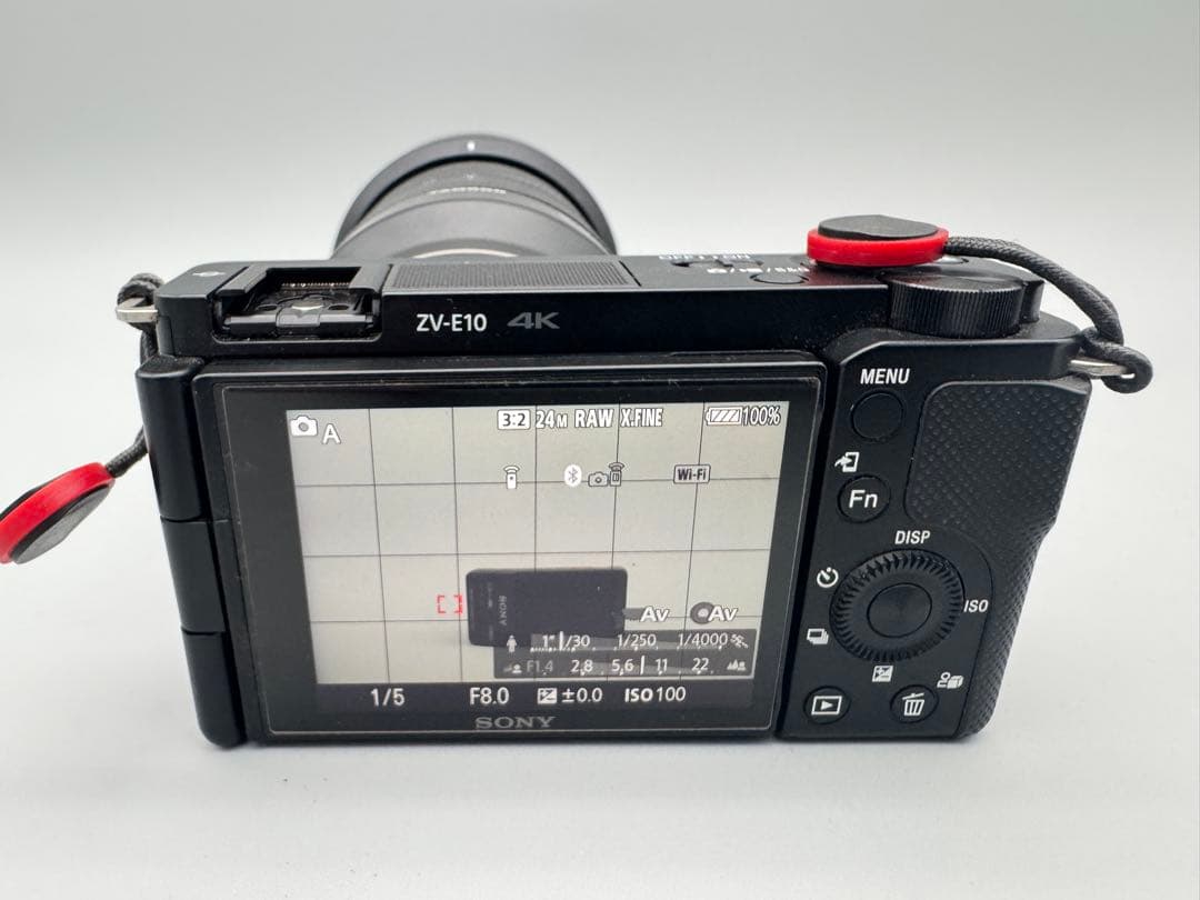 【いずみ】SONY ZV E-10 ボディ＋充電器＋バッテリー2個