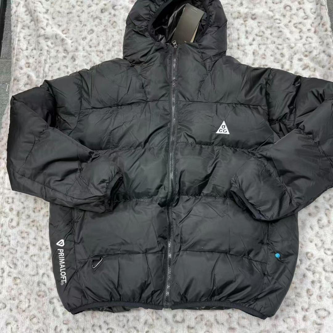 ACG THERMA-FIT ブラック ダウンジャケット