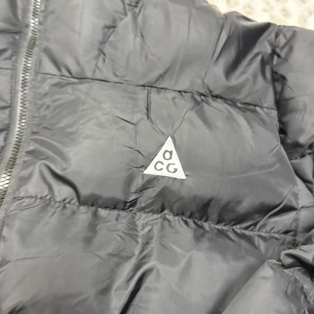 ACG THERMA-FIT ブラック ダウンジャケット