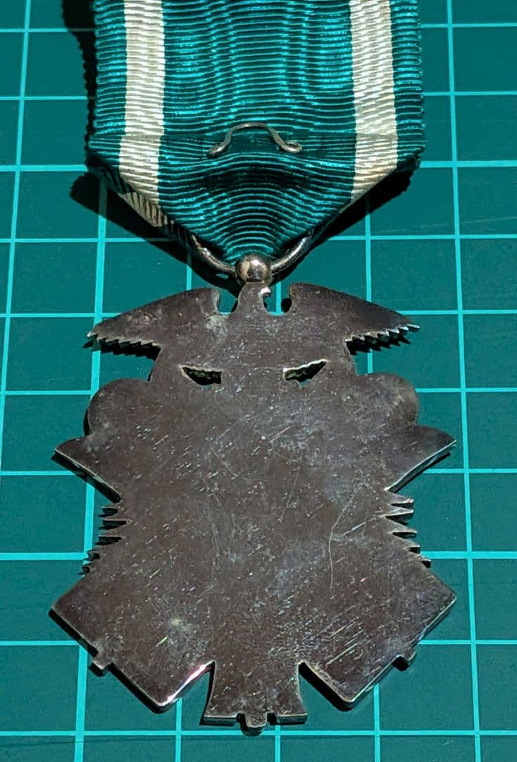 大日本帝国 旧日本軍記章 明治期 功七級金鵄勲章