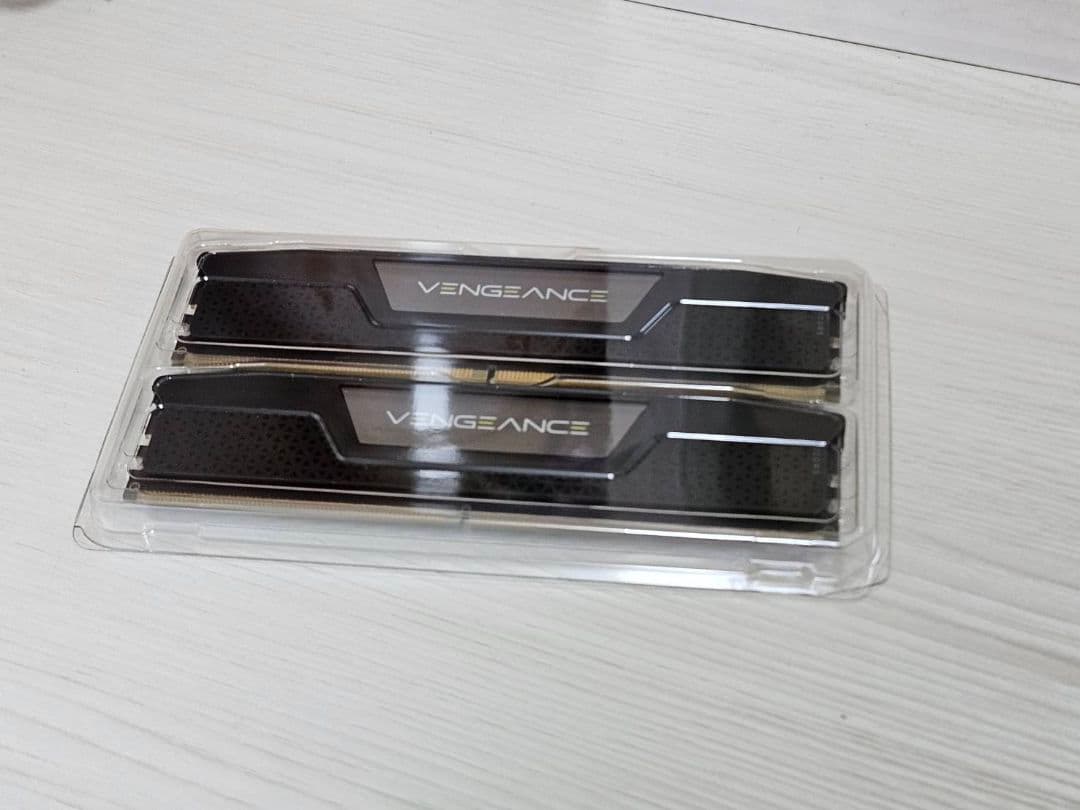 CORSAIR DDR5-6000MHz 32GB（16GB×2）メモリキット