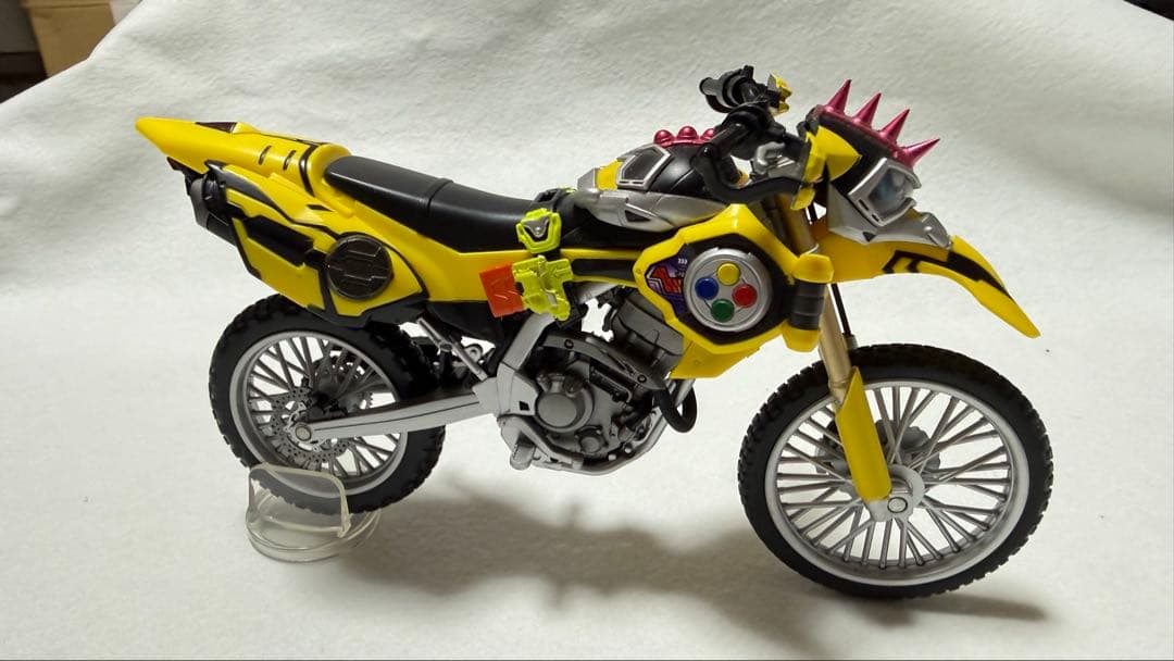 S.H.Figuarts 仮面ライダーレーザー　バイクゲーマー　レベル2