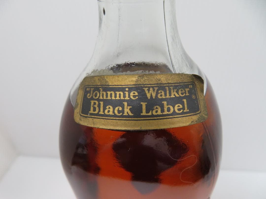 古酒　ジョニーウォーカー　ブラック　コールドベック　未開栓　760ｍｌ　　022
