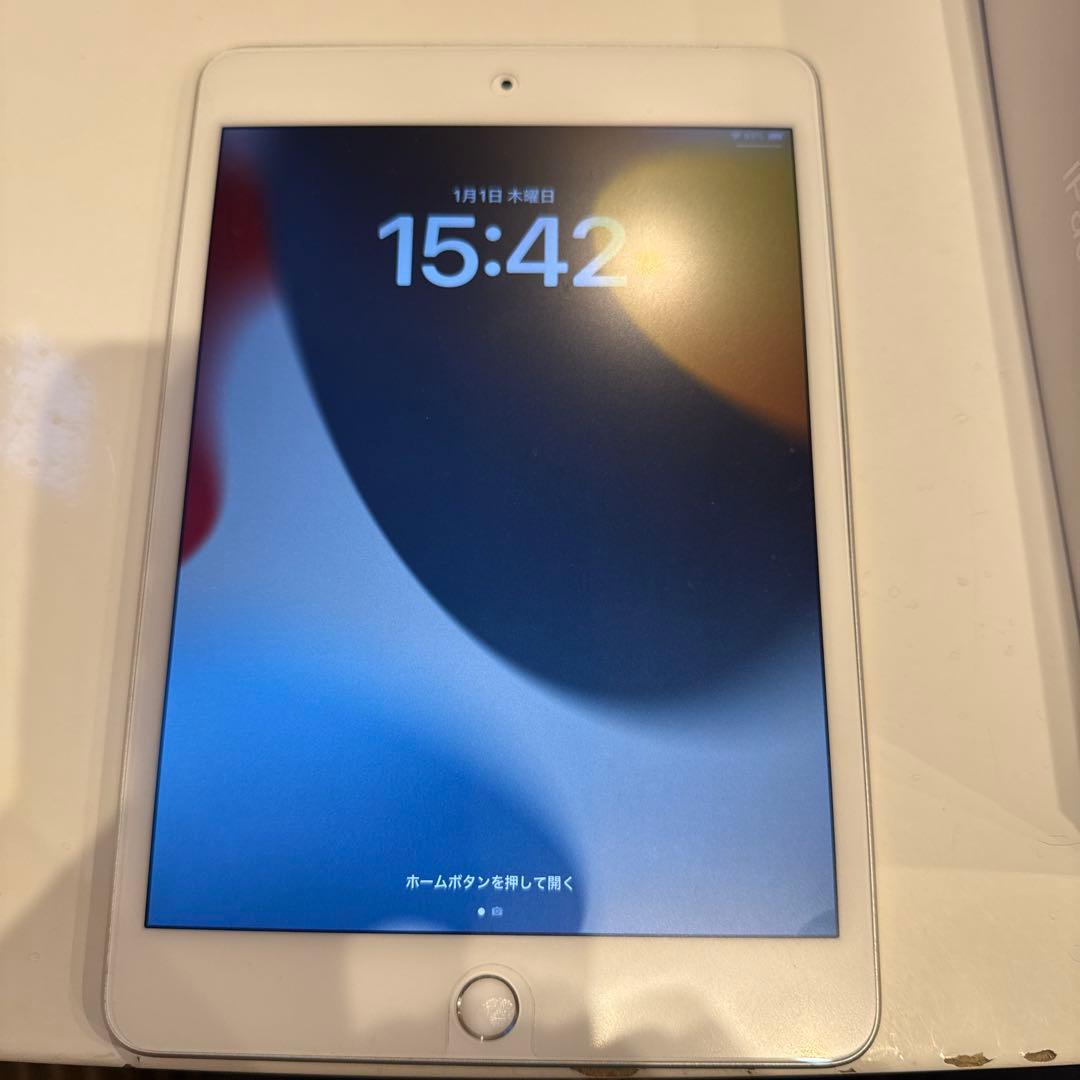 Apple iPad mini 第5世代 シルバー cellularモデル