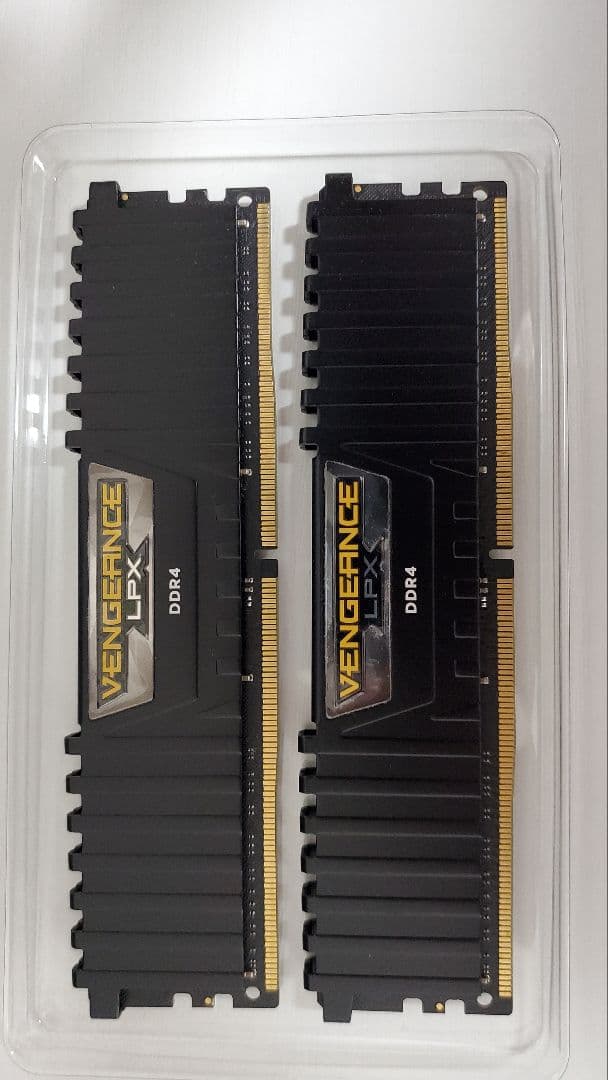 Corsair Vengeance DDR4 32GB(16×2) 2666MH