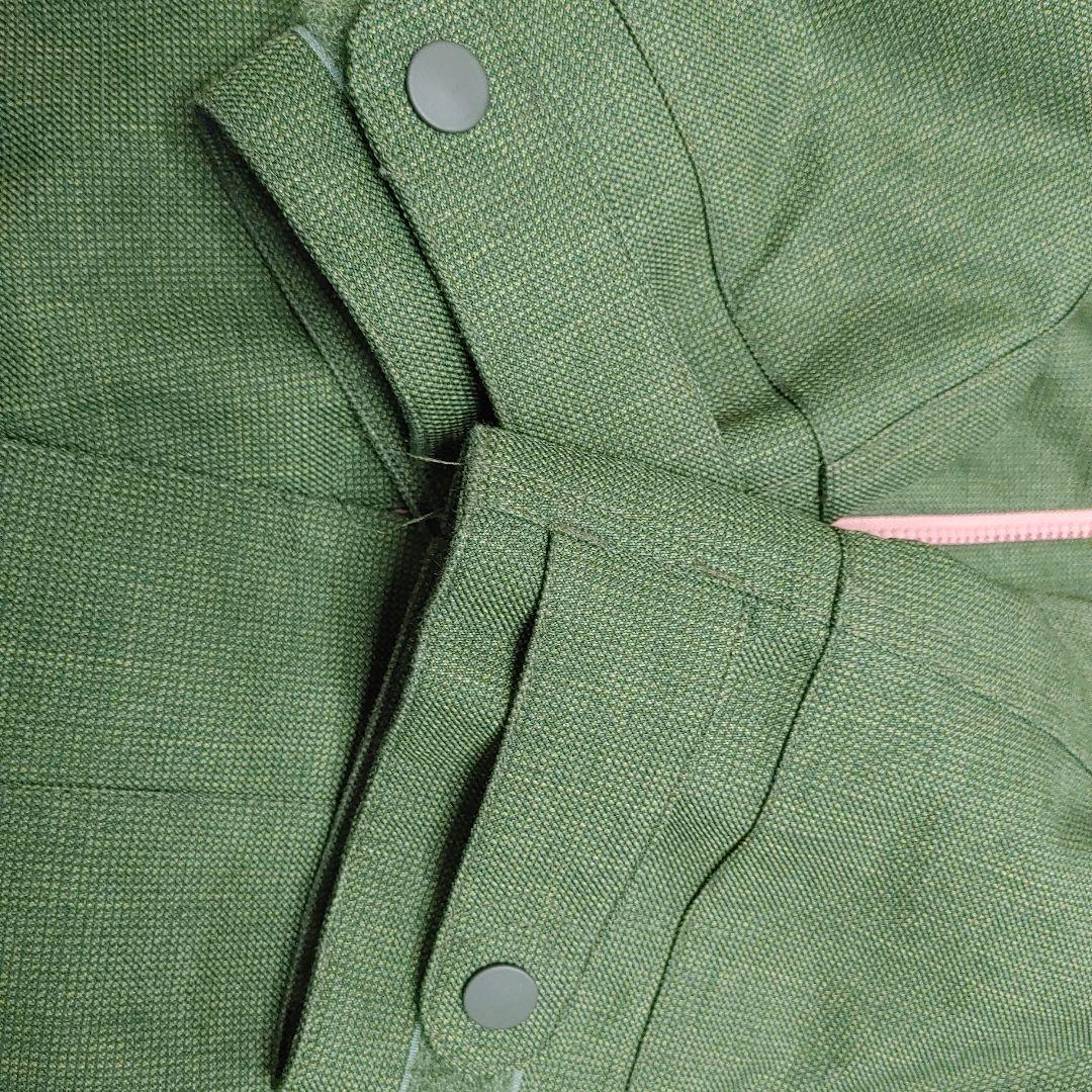 BURTON フード付きグリーンジャケット