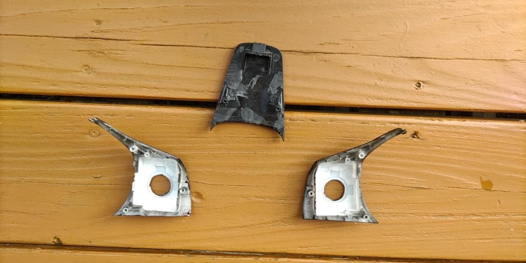 テスラ　モデル3 ヨークハンドル