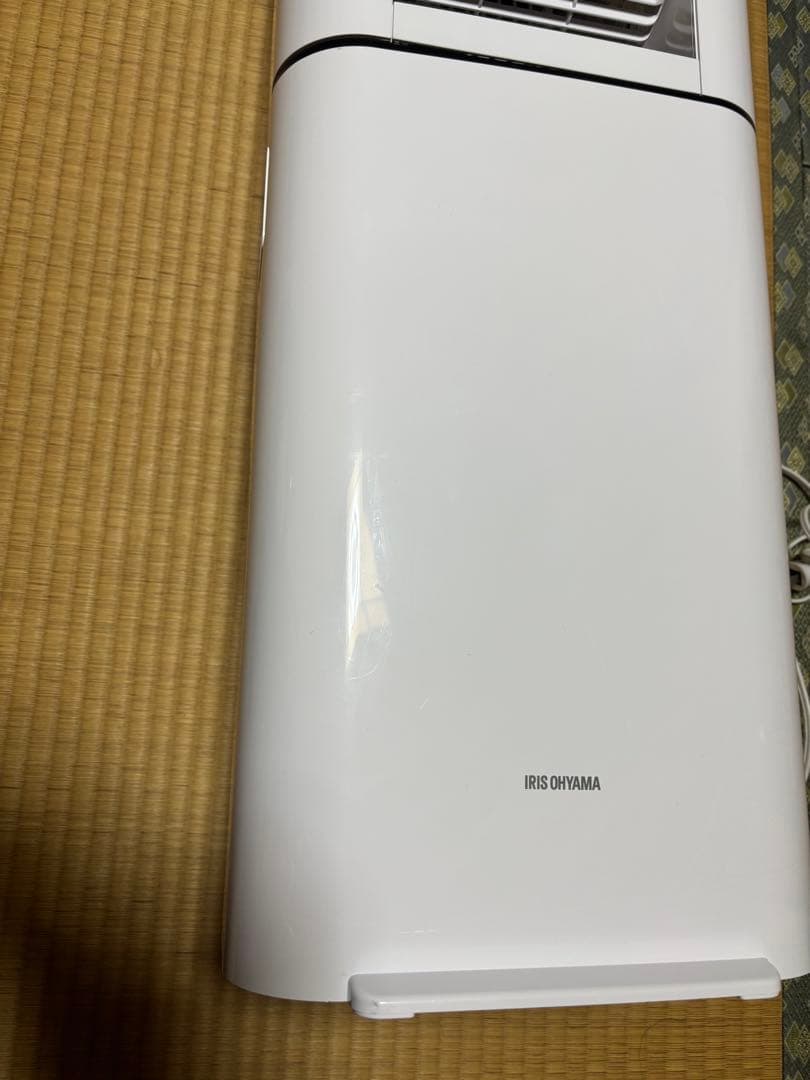【新品未使用】アイリスオーヤマ　除湿機　IJD-I50 サーキュレーター