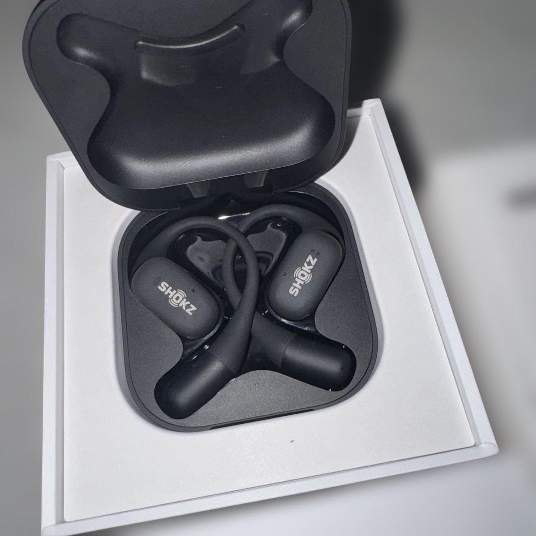 【美品】SHOKZ OPENFIT 専用ケース付き