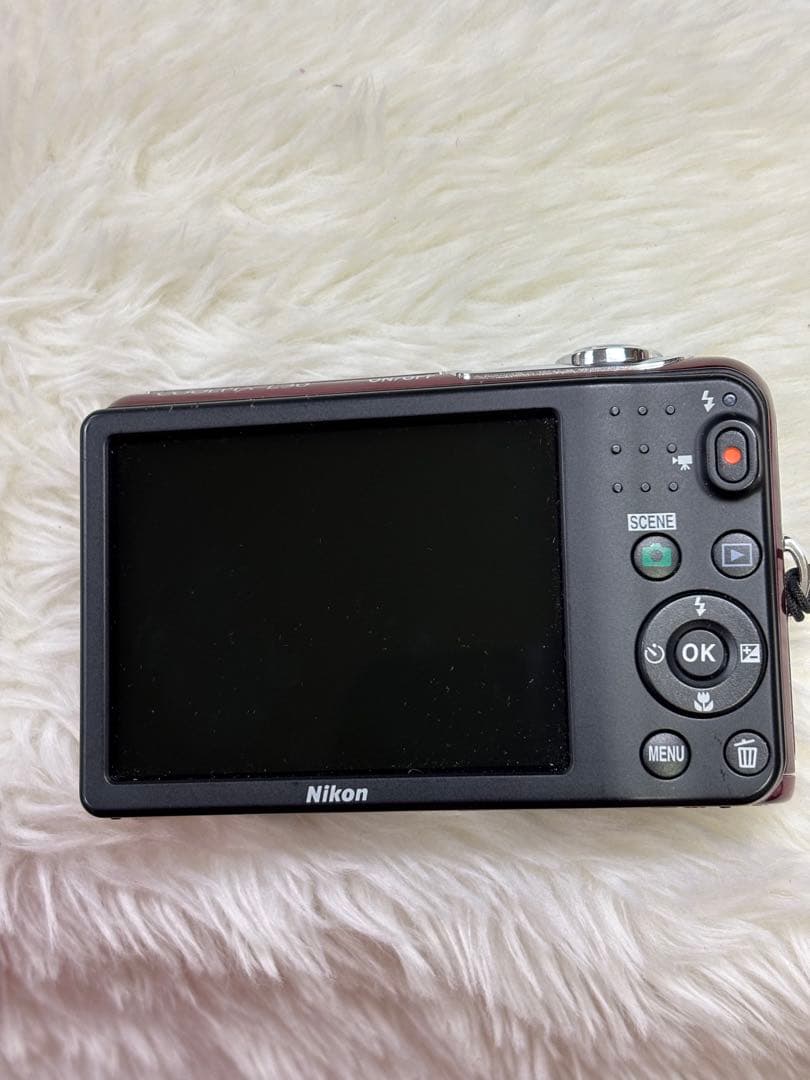 美品ニコンNikon COOLPIX L30 赤