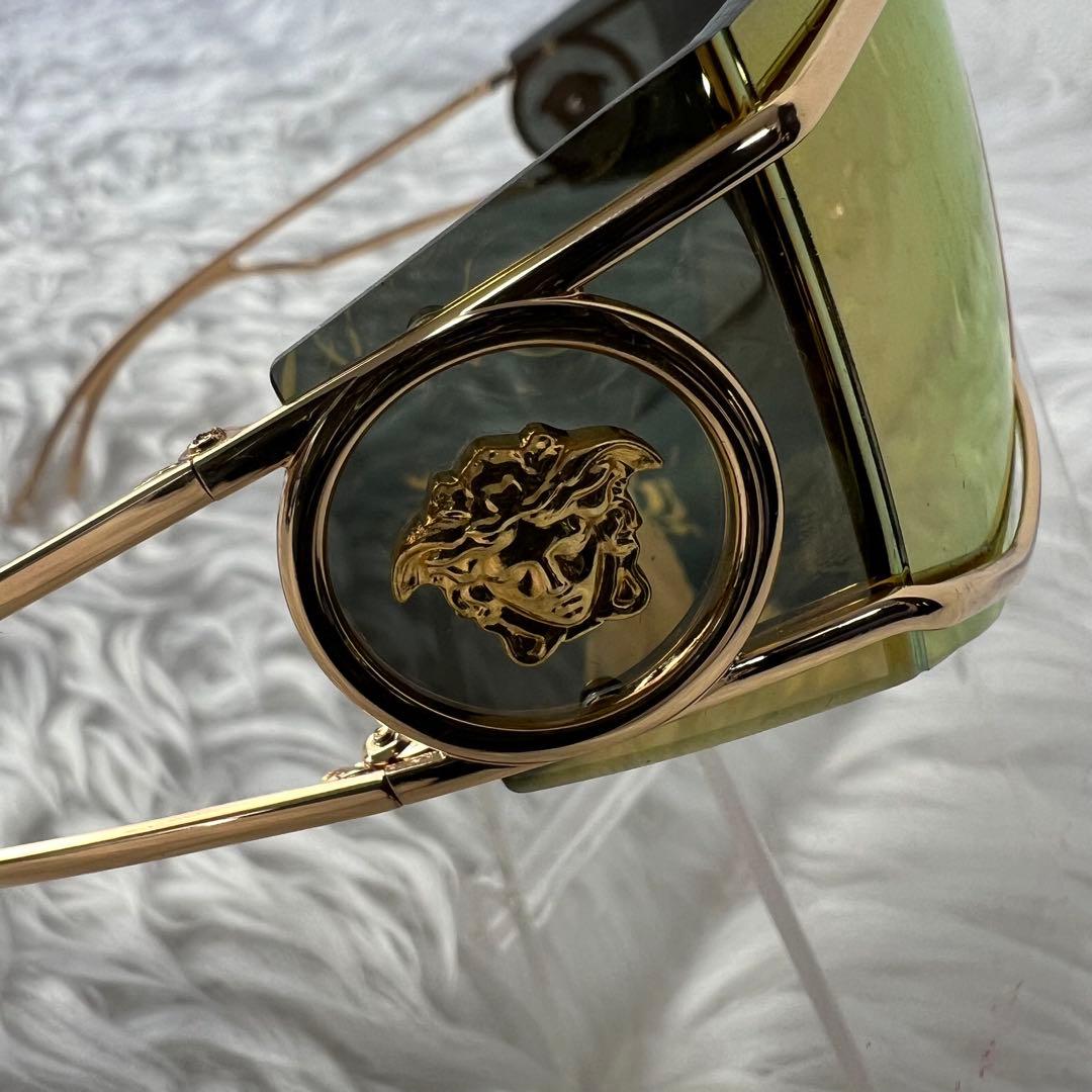 【激レア商品】ヴェルサーチ メデューサ ゴールドミラー サングラス メンズ