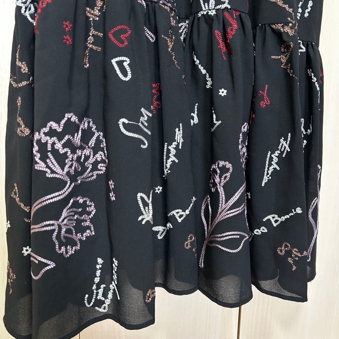 22AW♡グレースコンチネンタル 刺繍ラッフルフリルワンピース 36 総柄