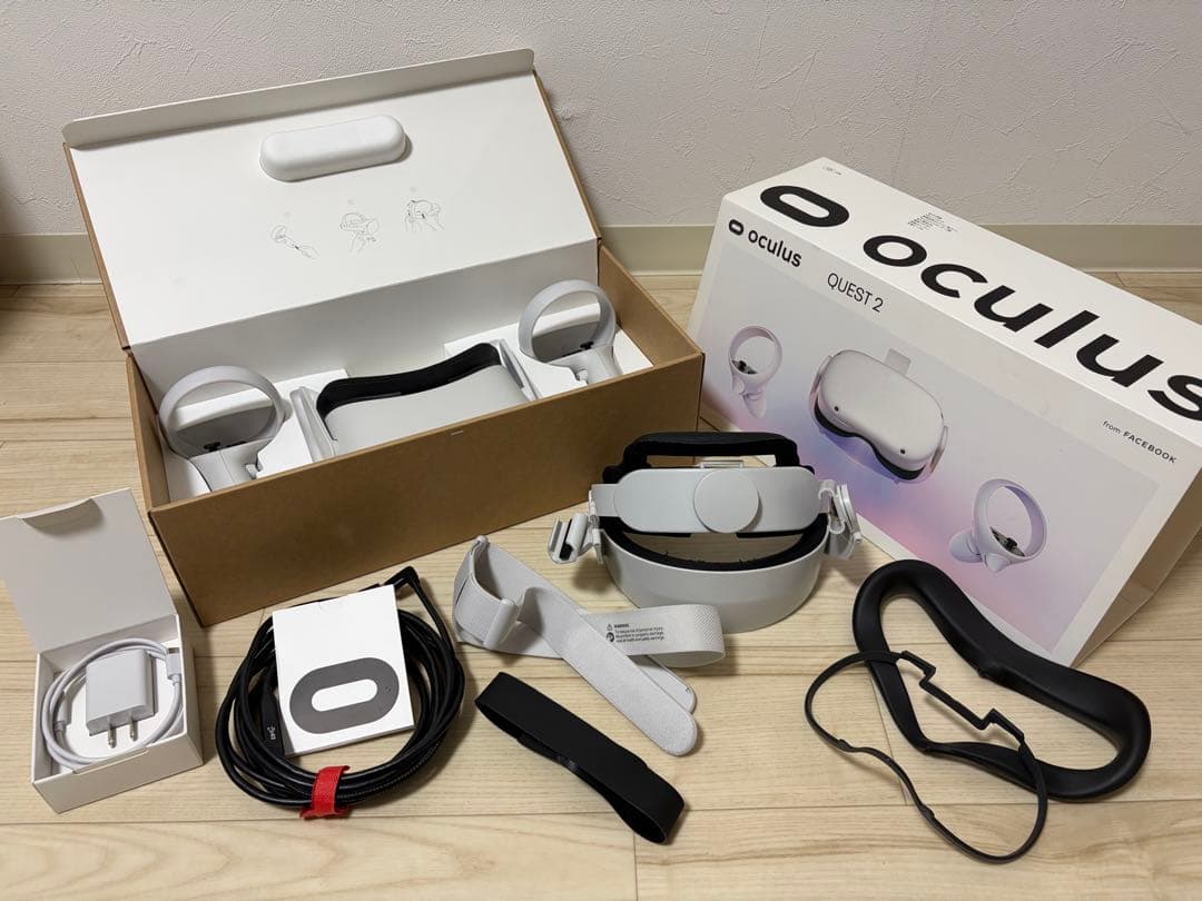  Quest 2 VRヘッドセット 本体と付属品