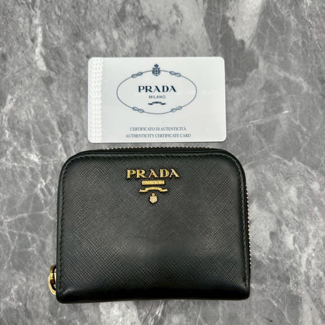 ✨鑑定済✨ PRADA ケース サフィアーノレザー メタル 黒 ゴールド