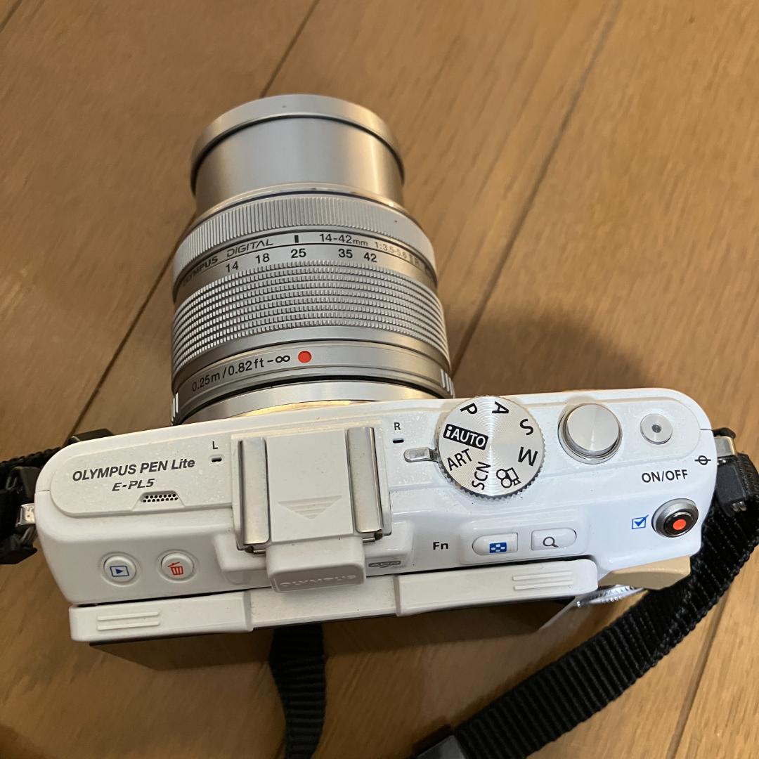 【中古】OLYMPUS PEN Lite E-PL5 ホワイト