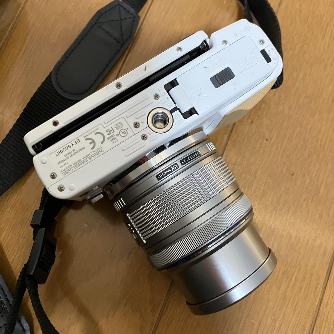【中古】OLYMPUS PEN Lite E-PL5 ホワイト