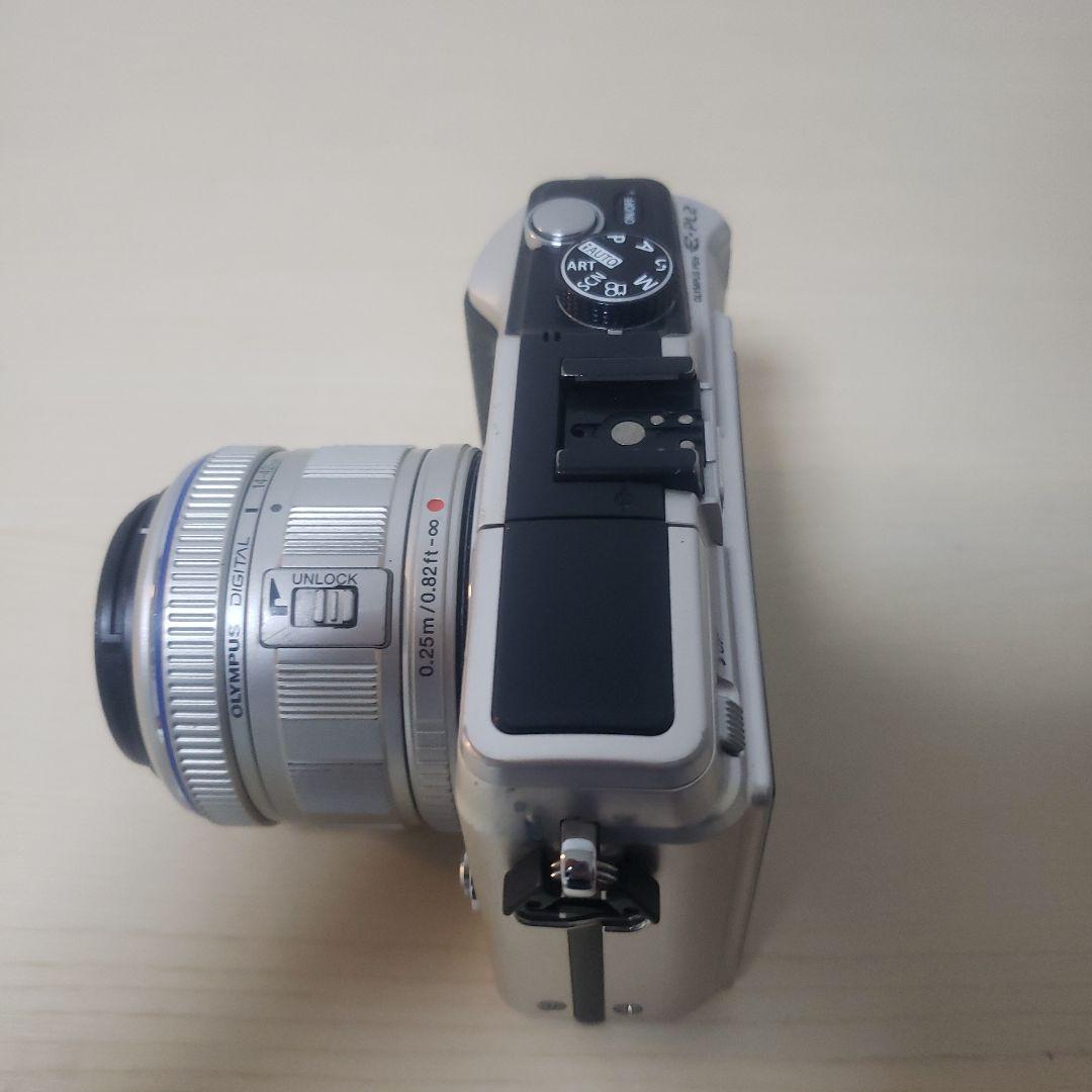 OLYMPUS E-PL2 ミラーレス一眼 シルバー 14~24mmレンズセット