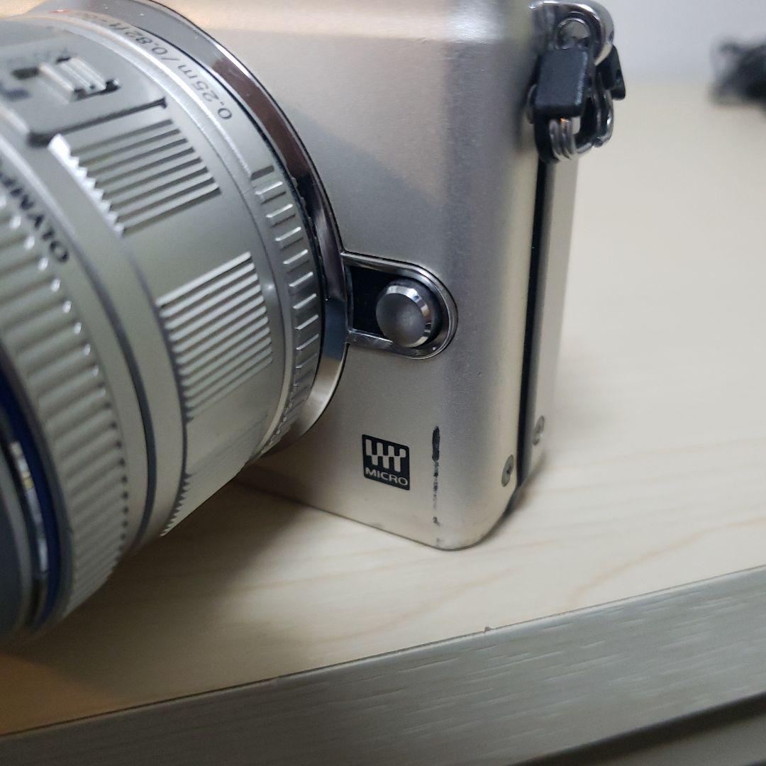 OLYMPUS E-PL2 ミラーレス一眼 シルバー 14~24mmレンズセット