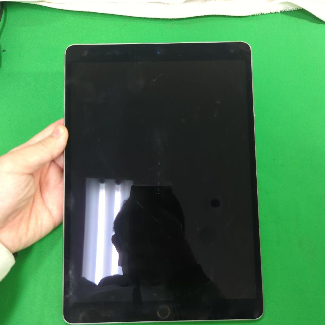 iPad Pro 10.5インチ Wi-Fi 512GB ＋レザーカバー