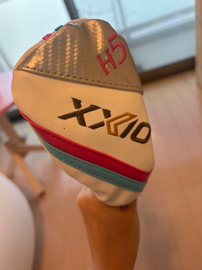 XXIO 12 H5限定色エクリュホワイト