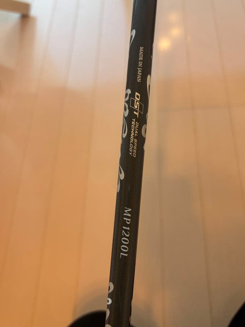 XXIO 12 H5限定色エクリュホワイト