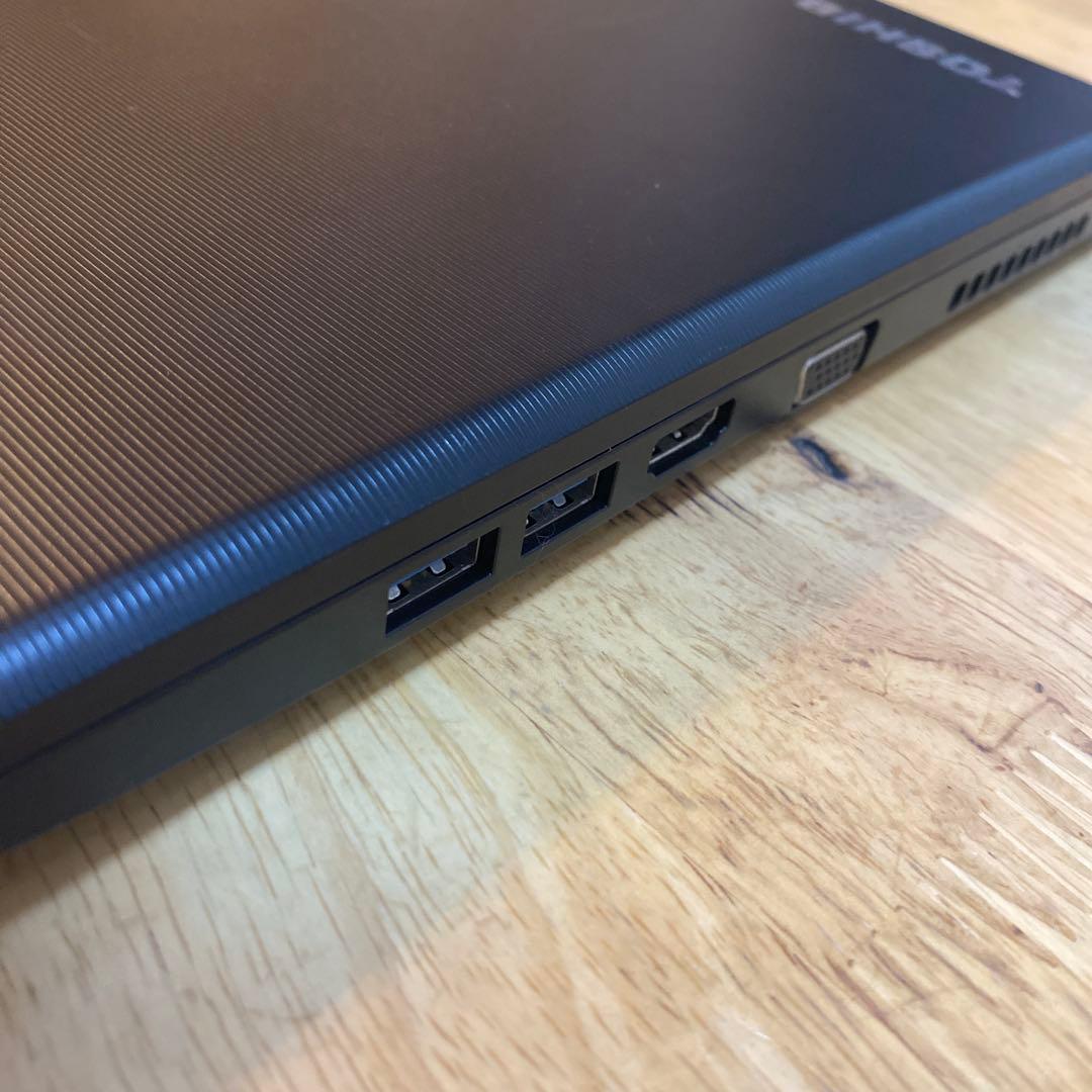 東芝 dynabook R35/M 15.6型 ノートパソコン ノートPC