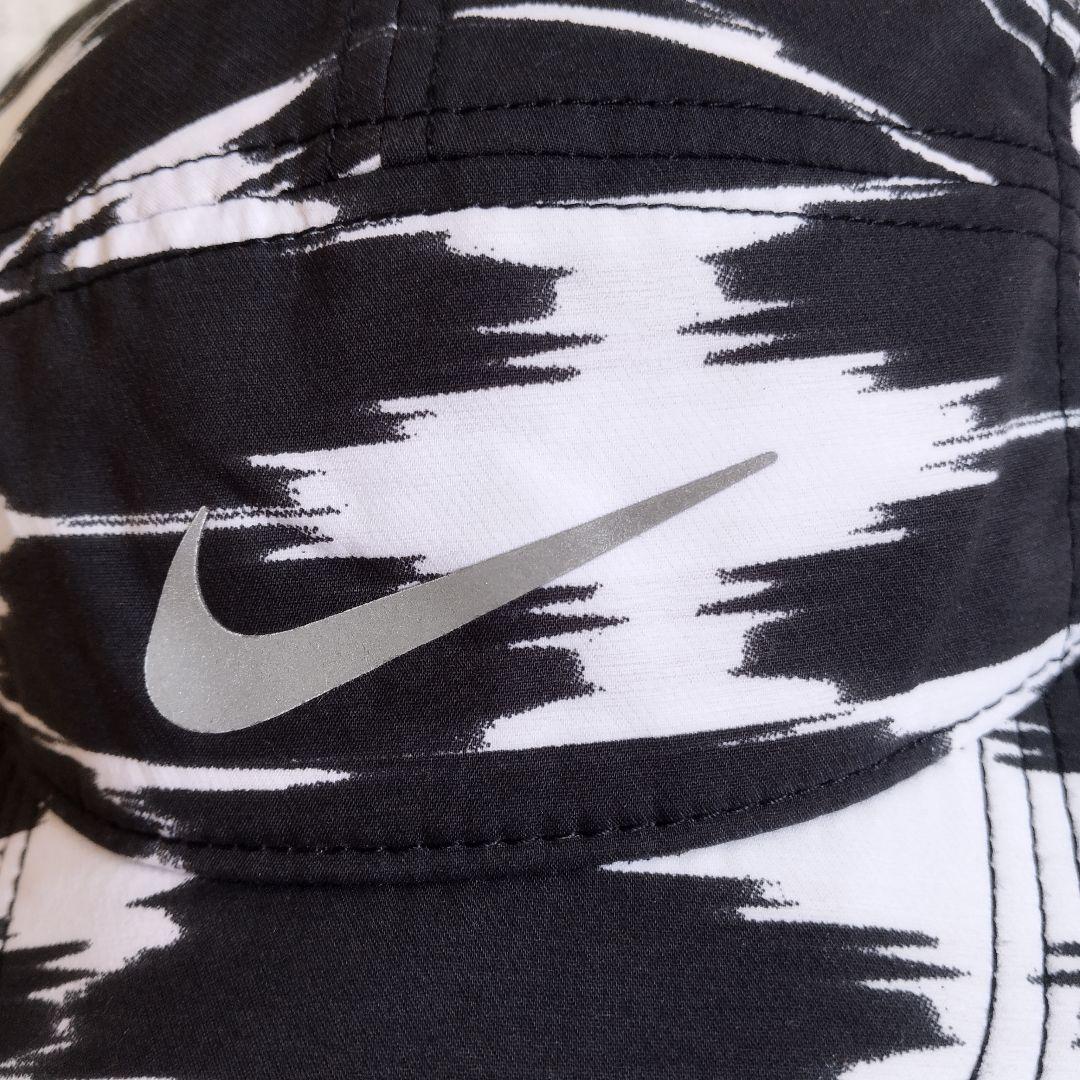 人気 Nike AW84 DRI-FIT キャップ ホワイト ✕ ブラック レア