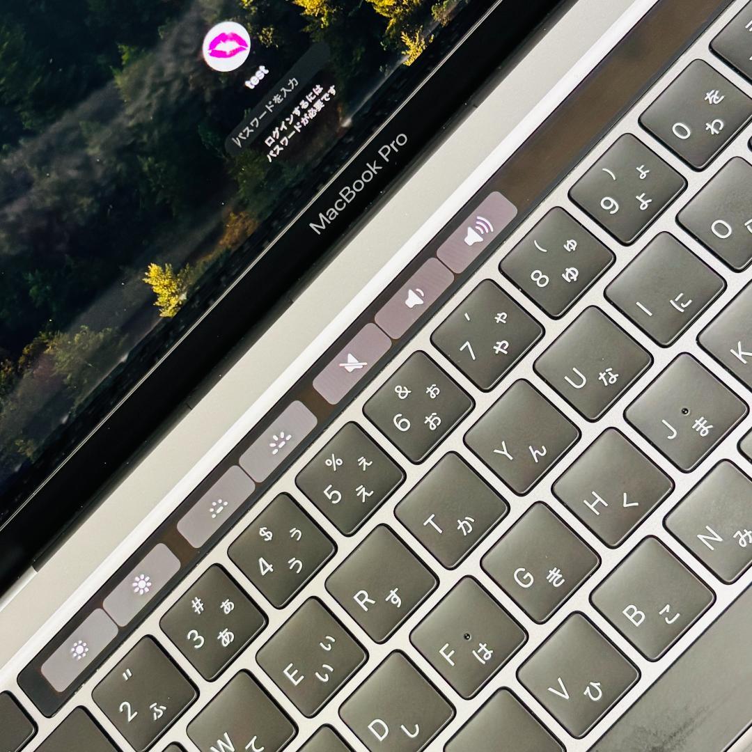 【美品】MacBook Pro 13インチ i7 16G 512GB A2251
