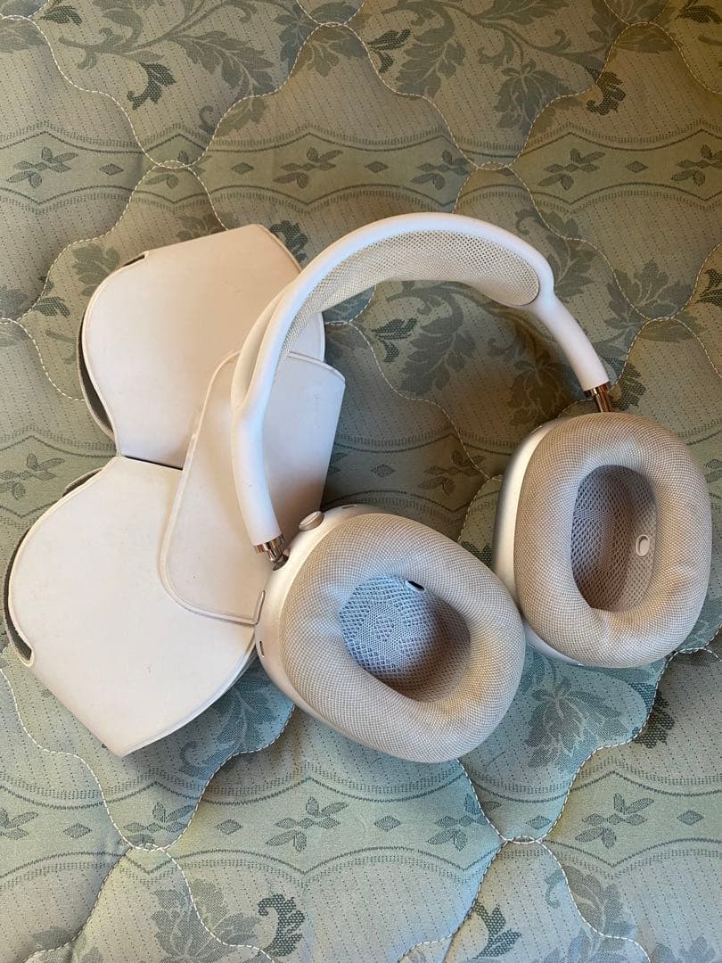 ヘッドホン Air Pods MAX