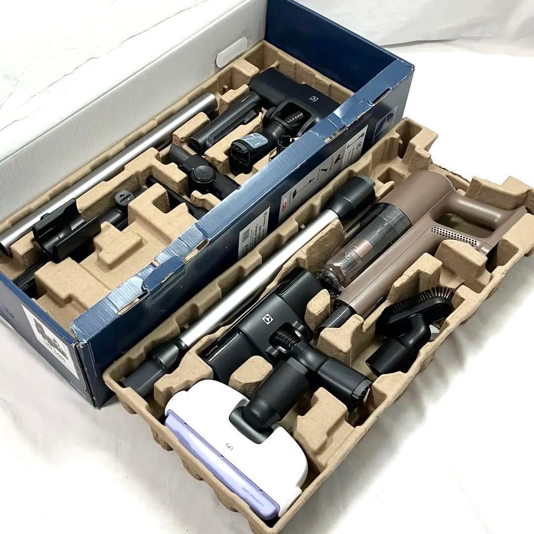 エレクトロラックス コードレススティック クリーナー 掃除機 EFP71525