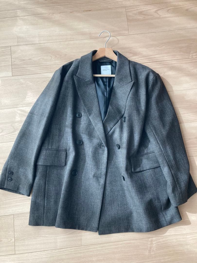 【今季完売品】Sサイズ北欧暮らしの道具店オリーブブラウン ダブルジャケット