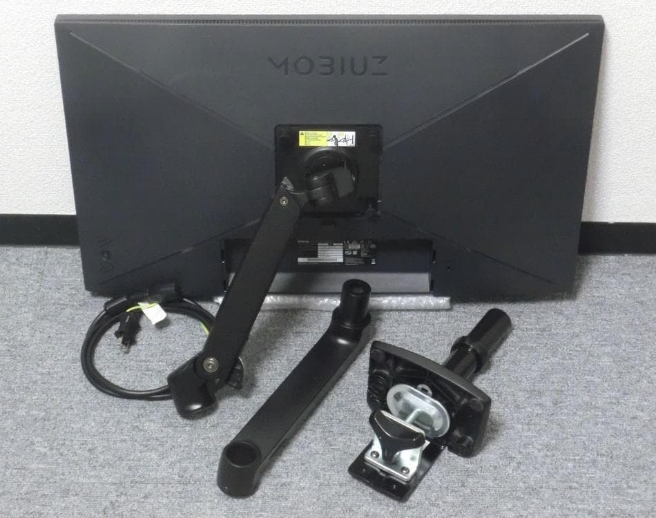 BenQ　27インチ　PCモニタ　EX2710　ゲーミングモニタ　モニターアーム